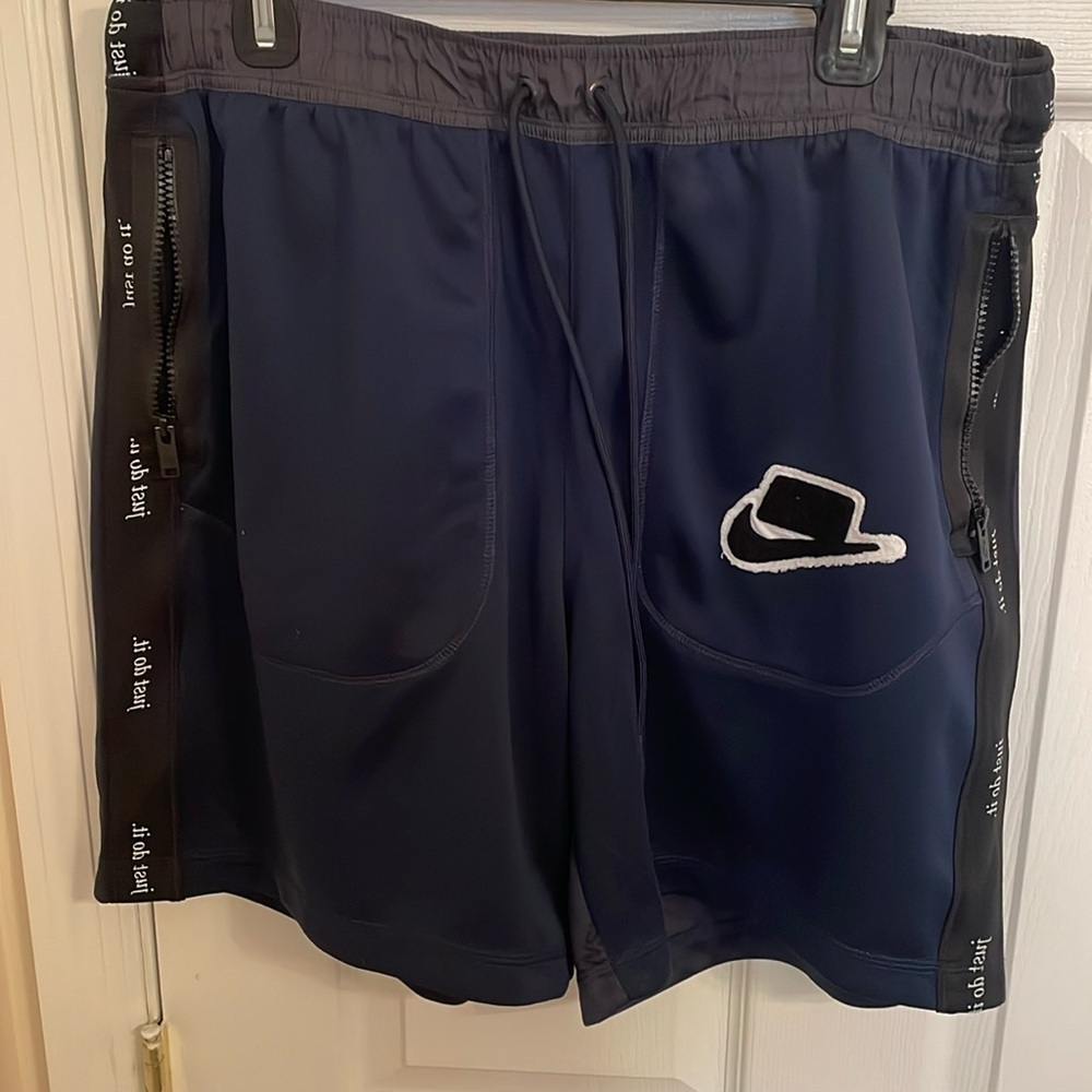 Nike Sportswear shorts